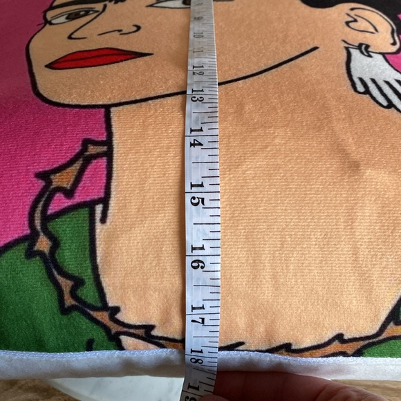 EUC FRIDA KAHLO Decorative Accent Zippered Pillow🌹 Includes bonus Insert pillow - Picture 13 of 16